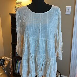 Belk - Women’s Large Cream Tunic Top